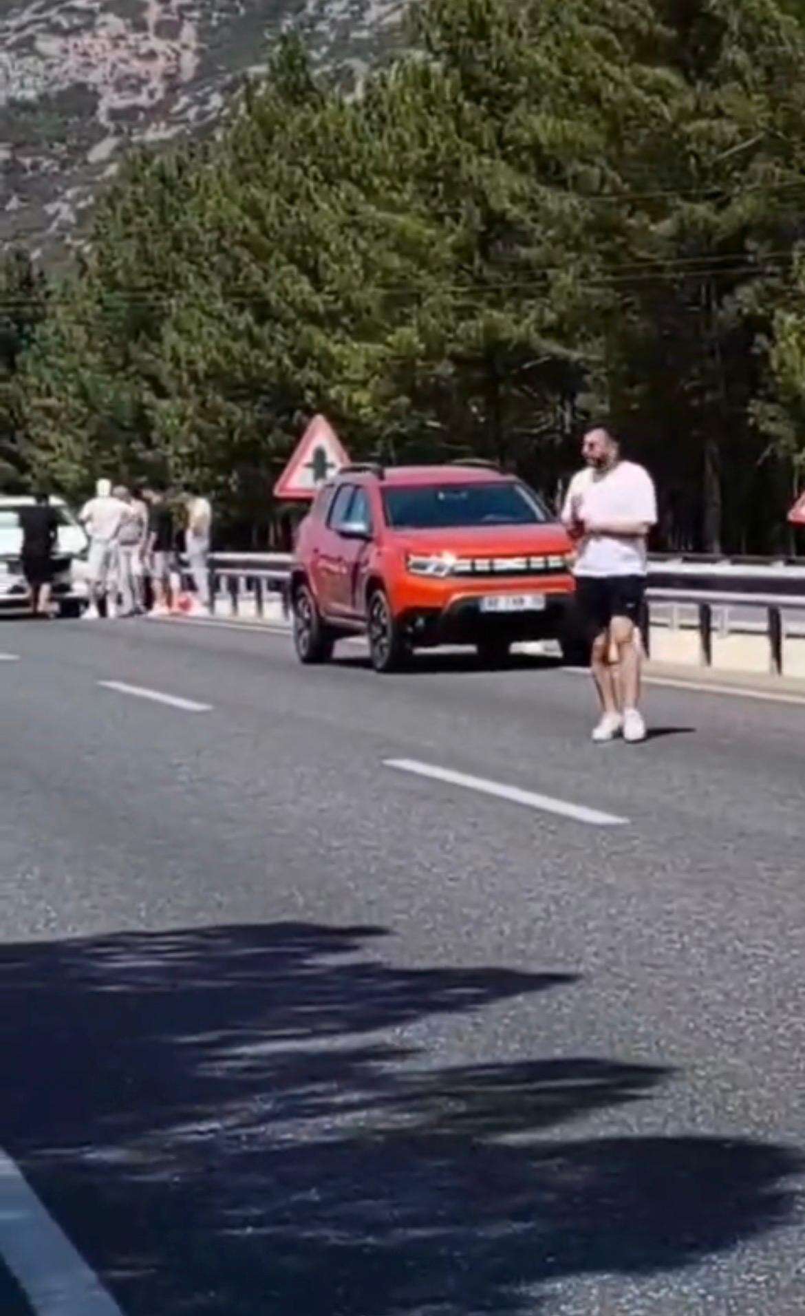 Menteşe’de 15’ten Fazla Aracın Karıştığı Zincirleme Kaza: Marmaris Yolu Trafiğe Kilitlendi 1